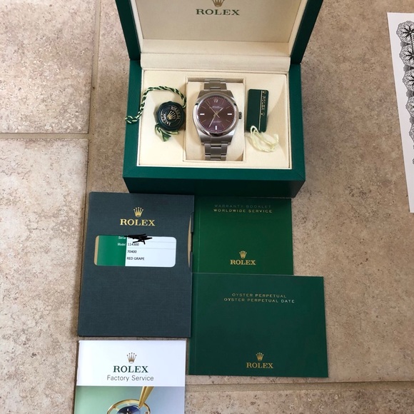 Like New!! 💯 % Authentic Rolex Oyster Perpetual. - Picture 3 of 6